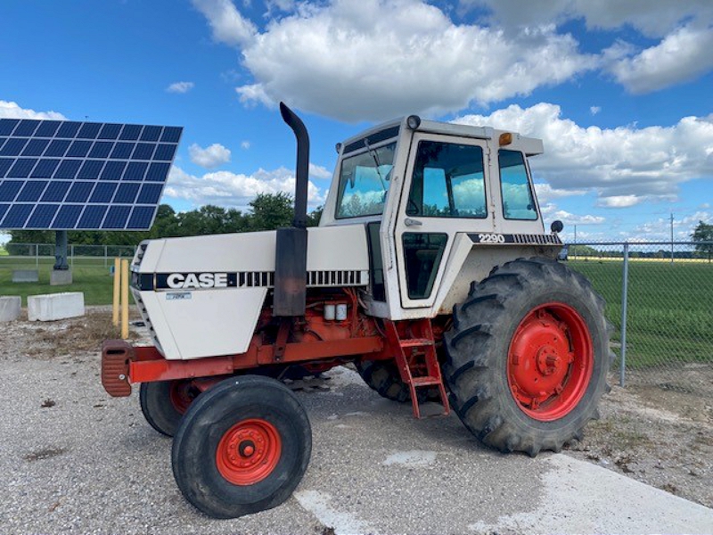 1980 Case IH 2290 Tractor