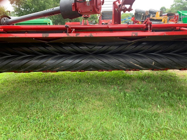 2015 New Holland 313 Mower Conditioner