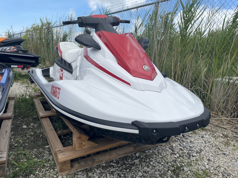 2021 Yamaha WAVE RUNNER Water Craft