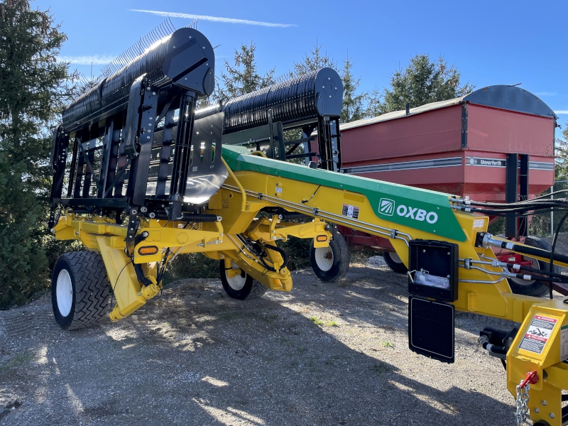 2024 Oxbo 2228 Windrow Merger