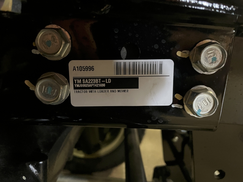 2025 Yanmar SA223BT-LD Tractor