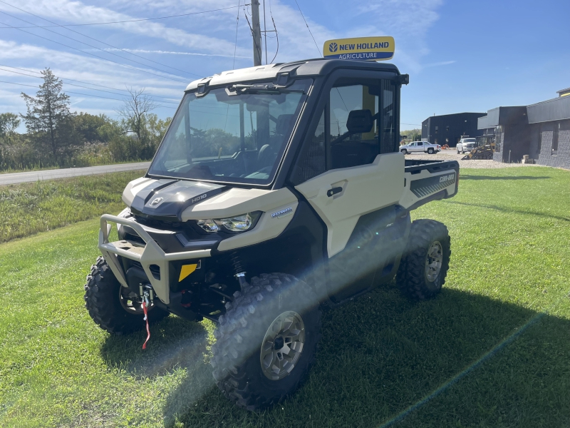 2025 Can-Am 8JSH Side by Side