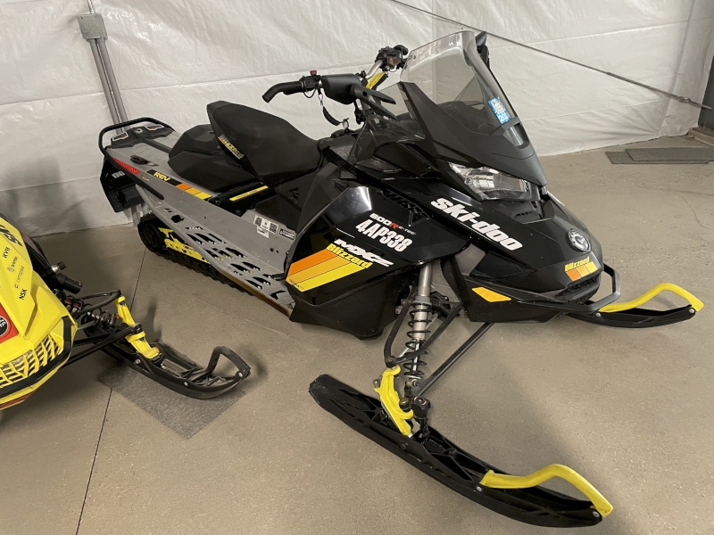 2019 Ski-Doo MXZ 600 Snowmobile