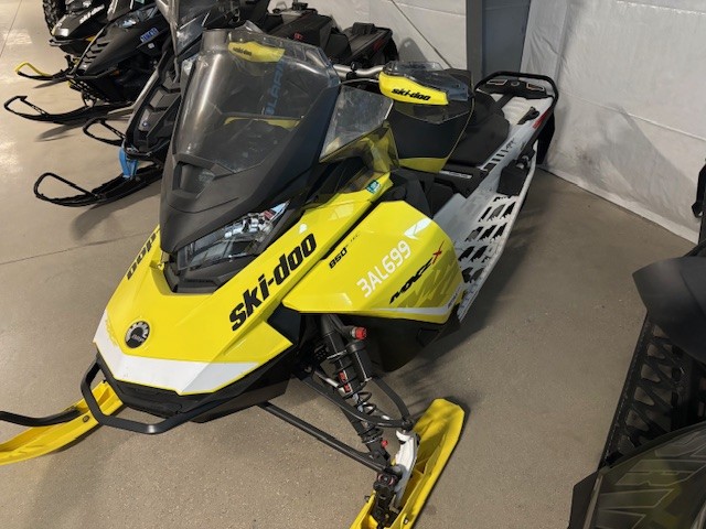 2017 Ski-Doo MXZ 850 X Snowmobile