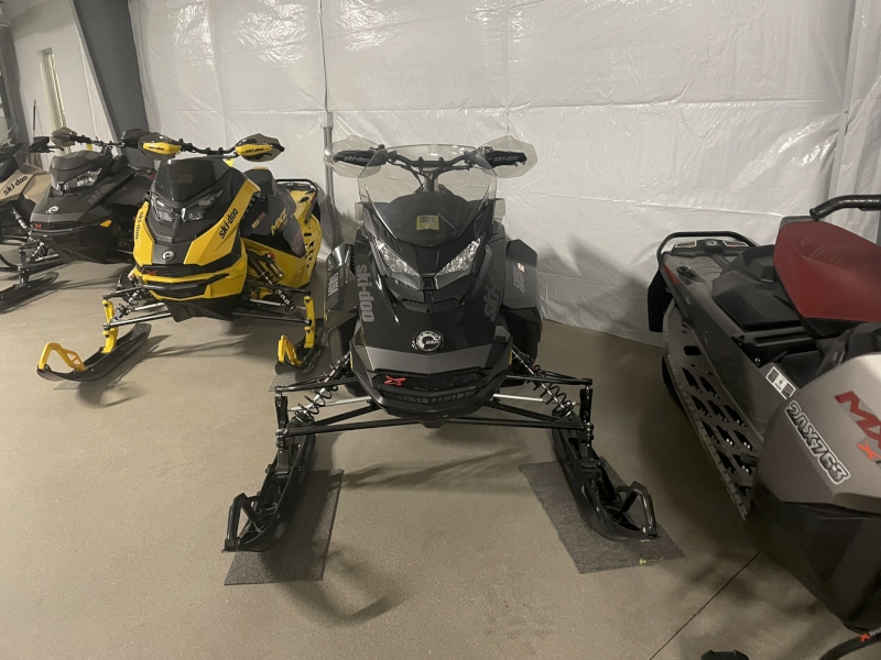 2022 Ski-Doo MXZ 850 Snowmobile