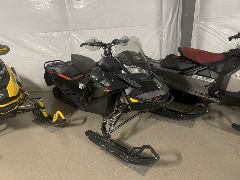 2022 Ski-Doo MXZ 850 Snowmobile