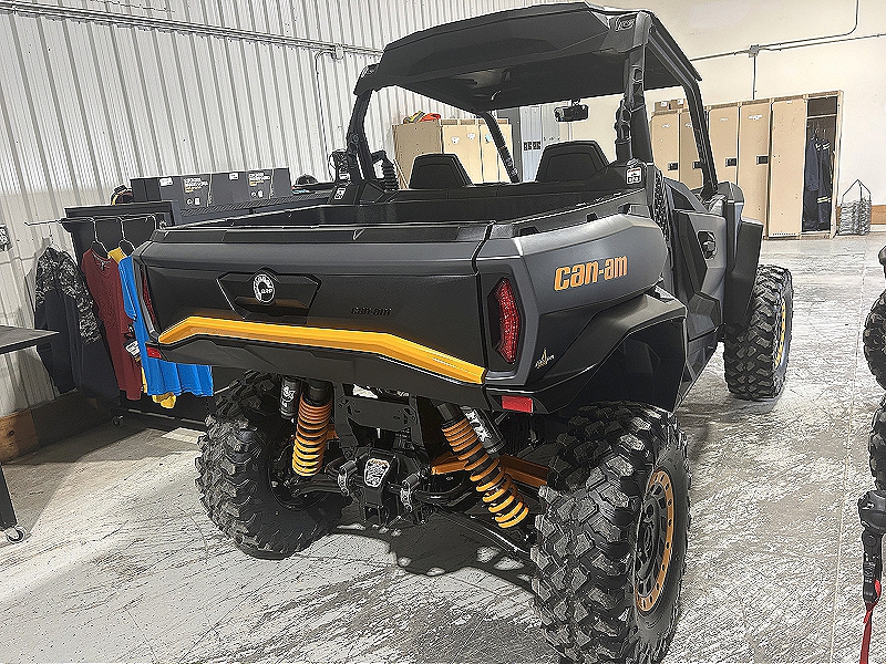 2025 Can-Am 6YSC Side by Side