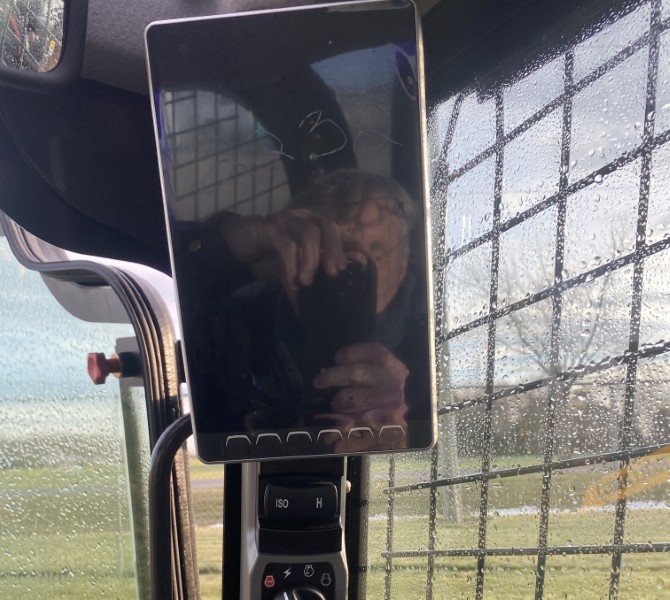 2025 New Holland L320 RG-NA Skid Steer Loader