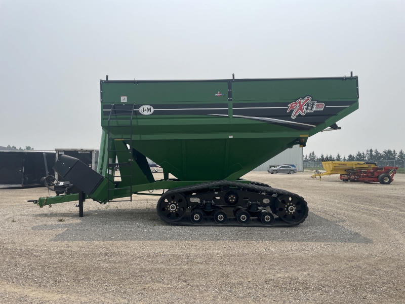 2025 J&M 1112-20T Grain Cart