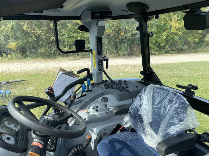 2022 New Holland T5.110 DC Tractor