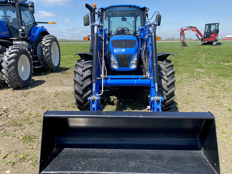 2022 New Holland T5.110 DC Tractor