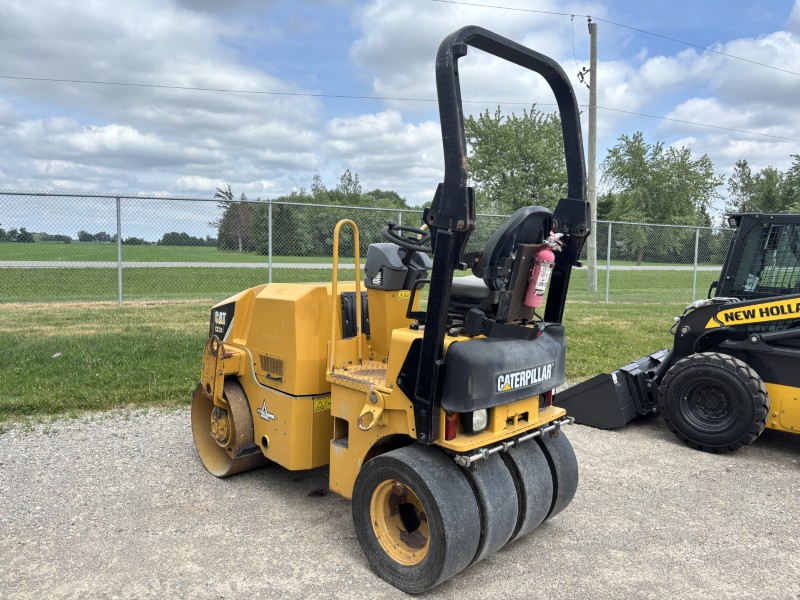2012 Caterpillar CC24 Roller