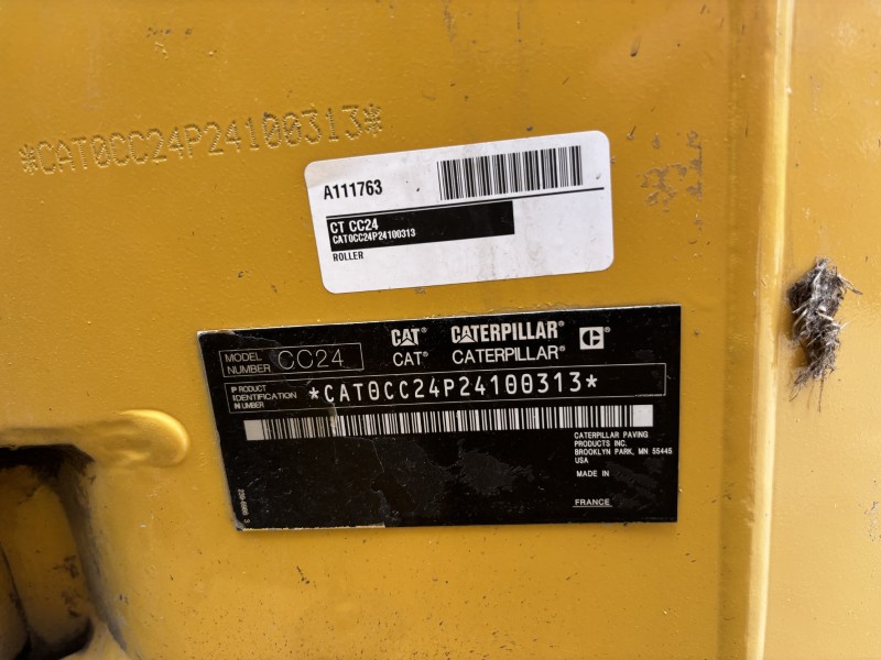2012 Caterpillar CC24 Roller