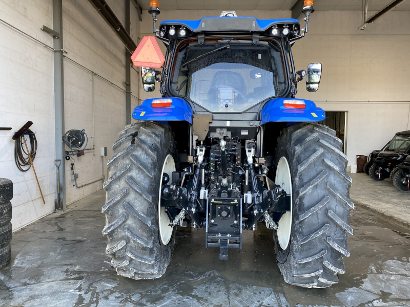 2026 New Holland T7.210 AC Tractor