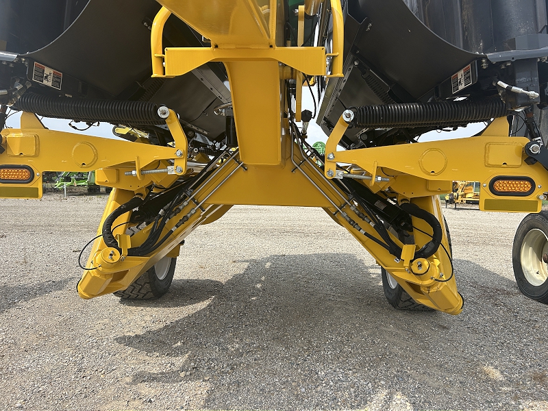 2025 Oxbo 2228 Windrow Merger