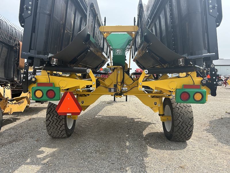 2025 Oxbo 2228 Windrow Merger