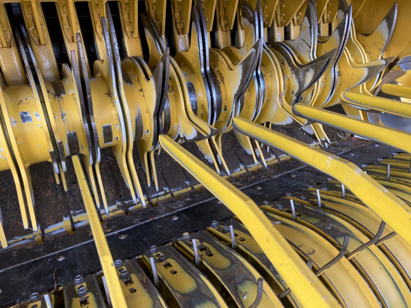 2022 New Holland ROLLBELT450 Baler/Round