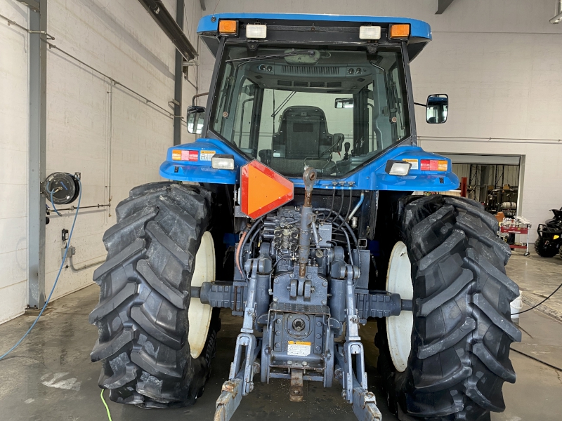 1997 New Holland 8670 Tractor
