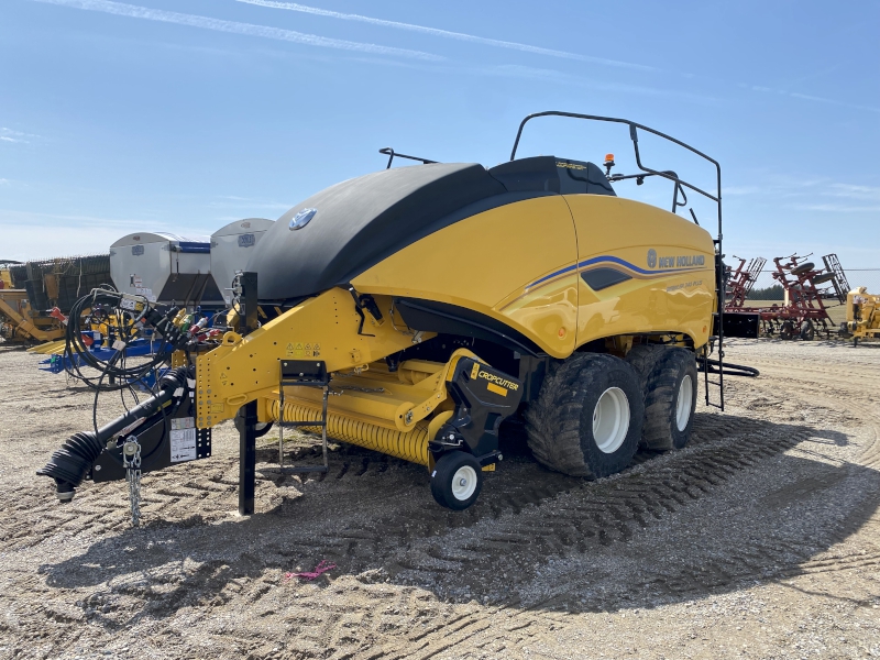 2026 New Holland BB340R PLUS Baler/Big Square