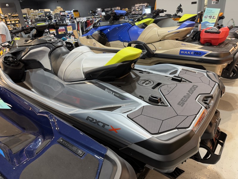 2026 Sea-Doo 22TE Water Craft