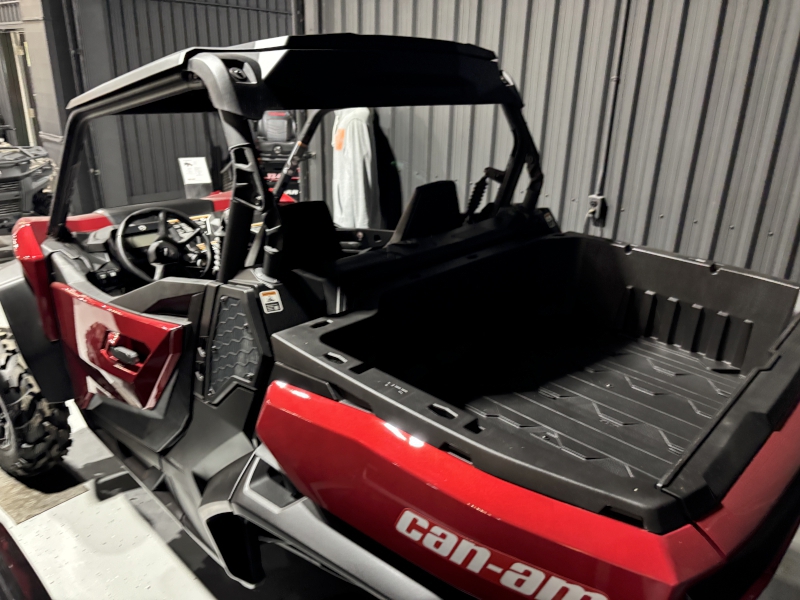 2026 Can-Am 6GTA Side by Side