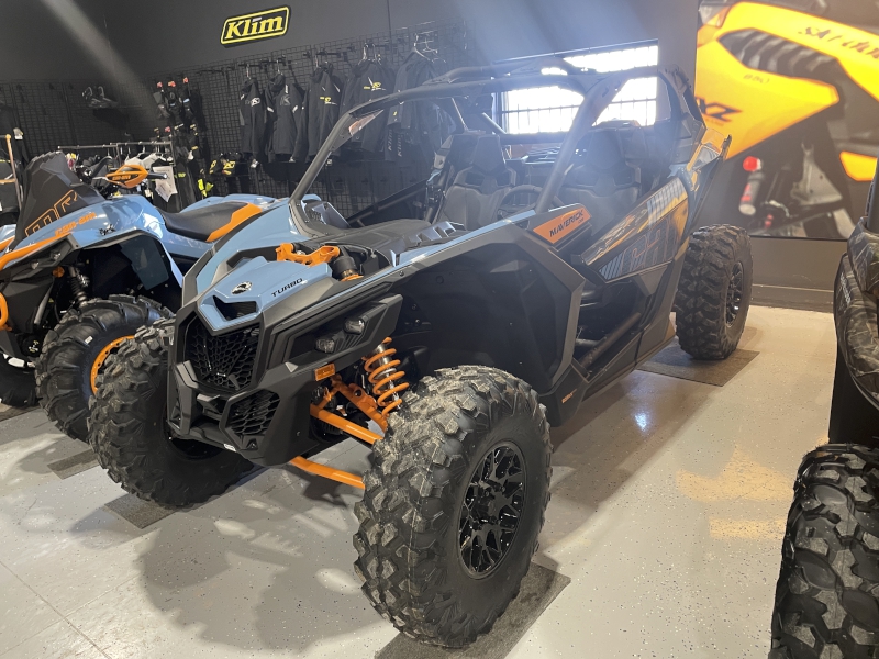 2026 Can-Am 9DTC Side by Side