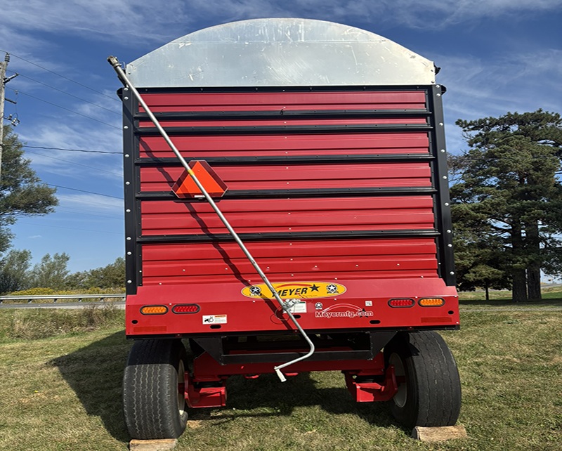 2016 Meyer RT620 Forage Box