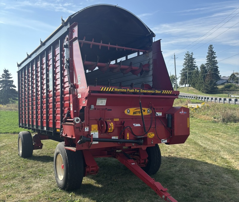 2016 Meyer RT620 Forage Box