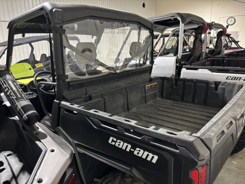 2018 Can-Am DEFENDER Side by Side