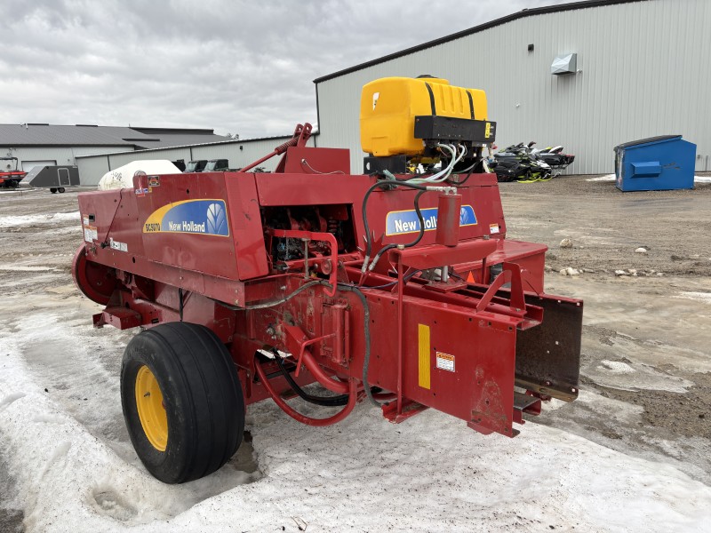 2022 New Holland BC5070 Baler/Square