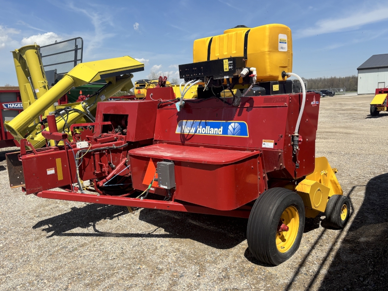 2022 New Holland BC5070 Baler/Square