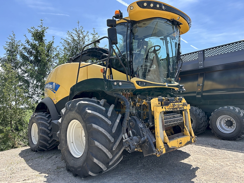 2016 New Holland FR780 T4C Forage Harvester
