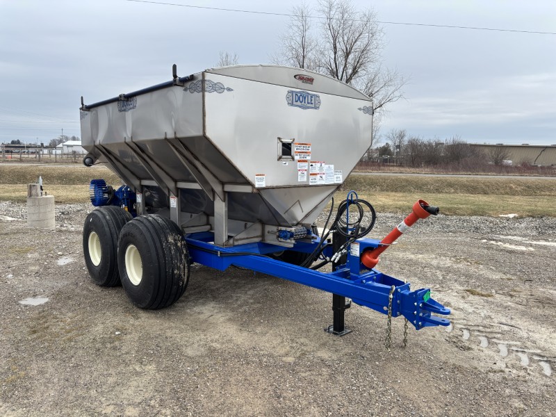 2026 Doyle 8-TON Fertilizer Spreader