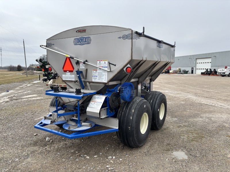 2026 Doyle 8-TON Fertilizer Spreader