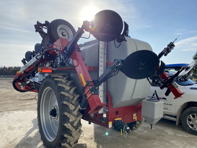 2026 Unverferth 1400 Applicator