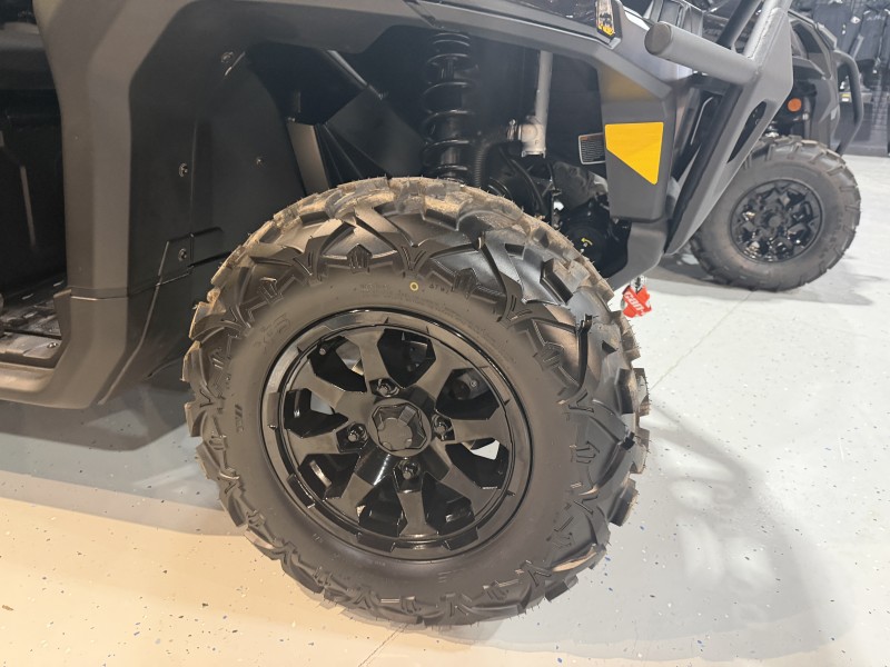 2026 Can-Am 8FTA Side by Side