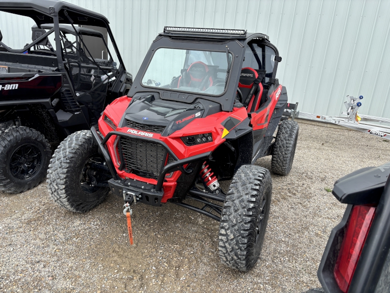 2018 Polaris RZR 1000 TUR Side by Side