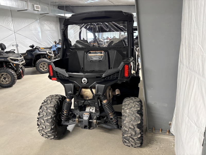 2023 Can-Am 9JPB Side by Side