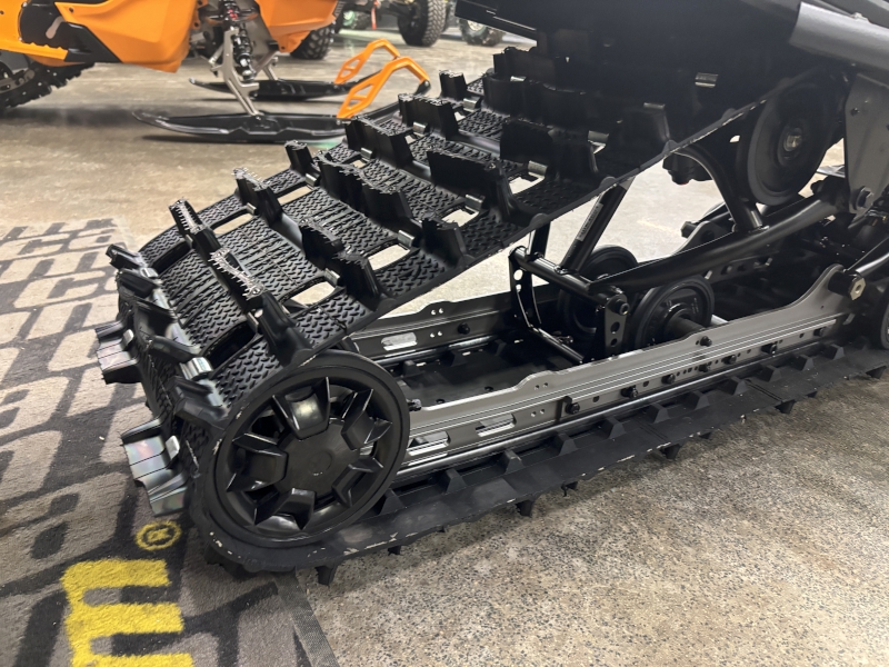 2027 Ski-Doo SMVH Snowmobile