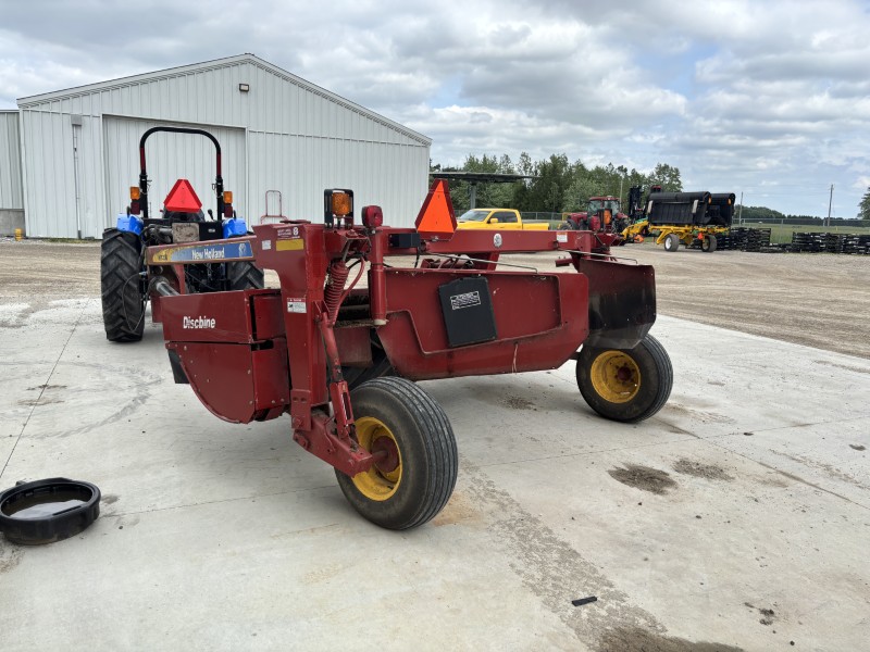 2009 New Holland H7230 Mower Conditioner