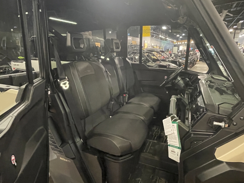 2026 Can-Am 8JTE Side by Side