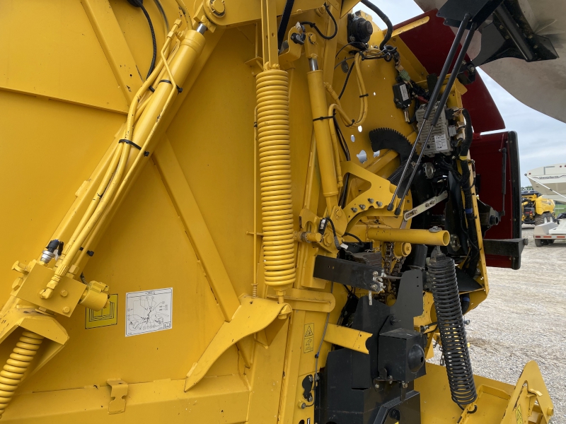 2022 New Holland RB450 Baler/Round