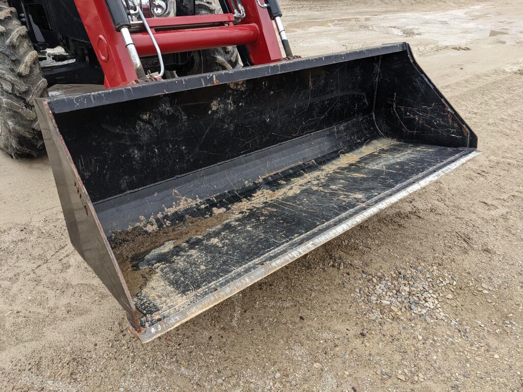 2014 Case IH Farmall 75C Tractor Loader