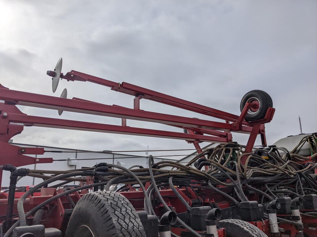 2014 Case IH 1255 Planter