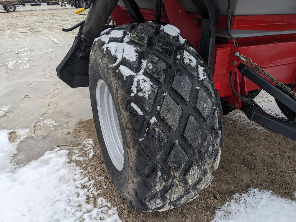 2014 Case IH 1255 Planter