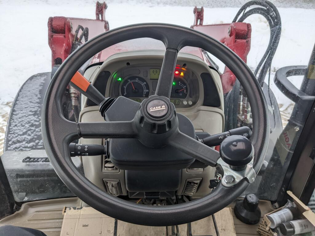 2018 Case IH Maxxum 145 Tractor Loader