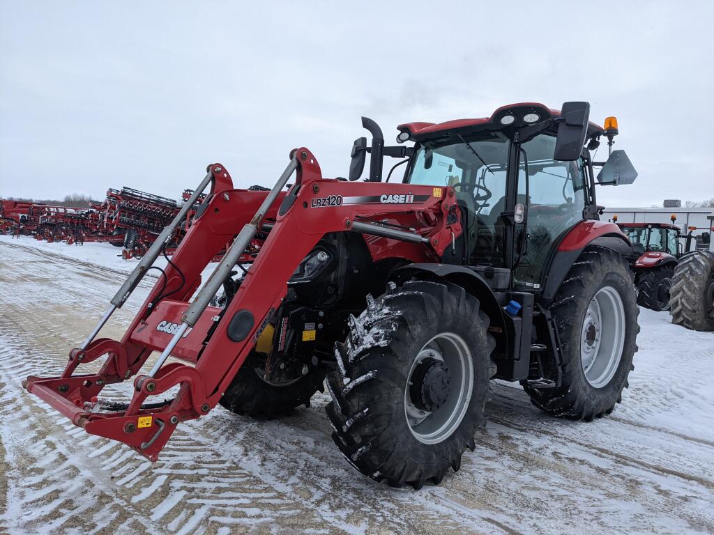 2018 Case IH Maxxum 145 Tractor Loader