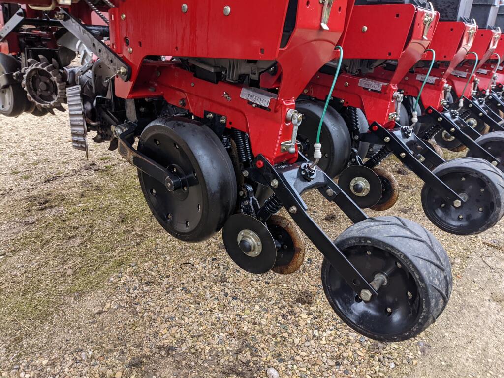 2011 Case IH 1250 Planter