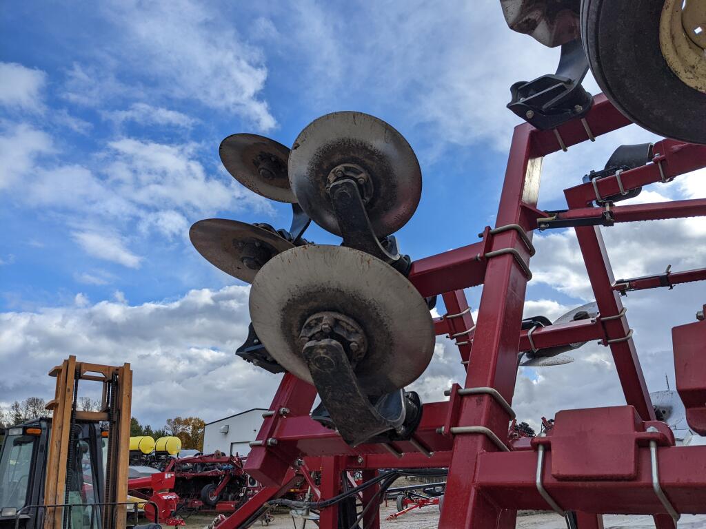 2011 Salford 570 Vertical Tillage