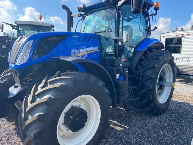 2023 New Holland T7.230 AC Tractor